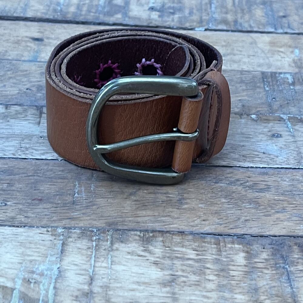 Vintage Gap Brown Leather Belt Women's S Pink Embroidered Bronze Colored Buckle